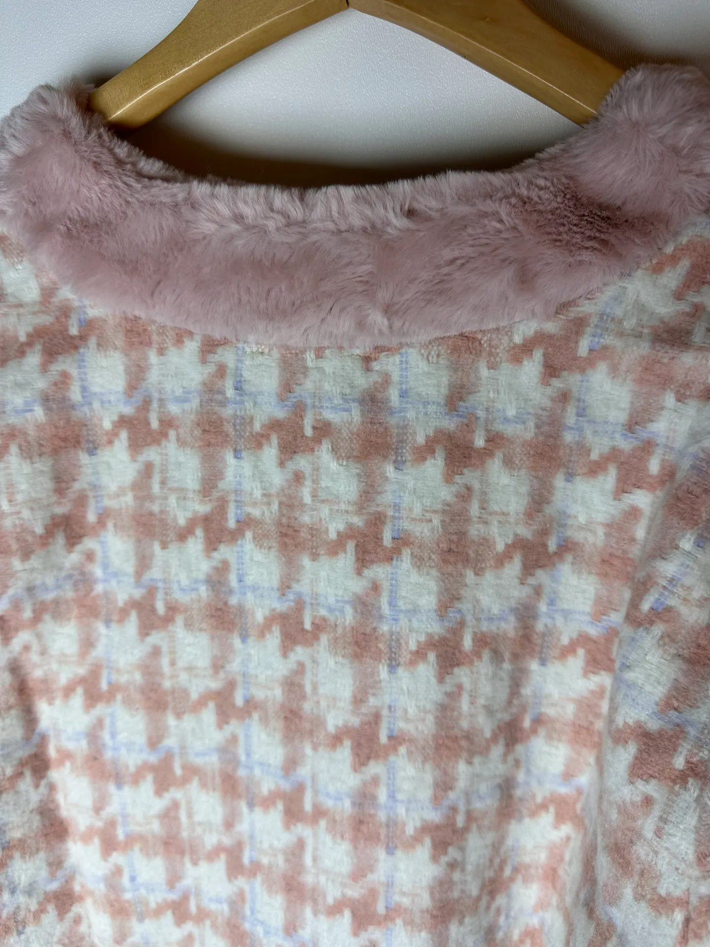 Fur Trimmed  Jacket Pink - Image 8