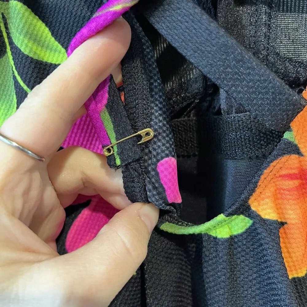 LONGITUDE Vintage floral purple green black bold colored one piece swimsuit sz 8 - Image 8