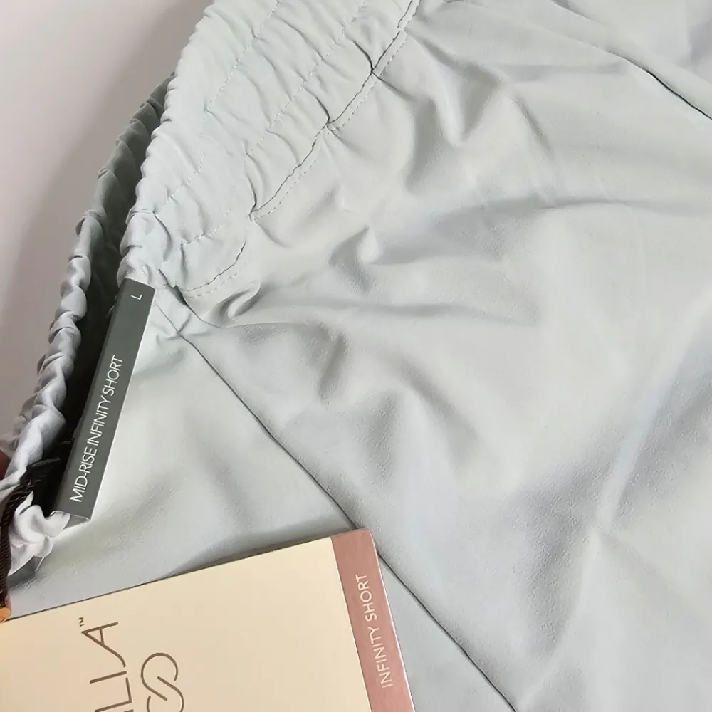 Calia Women's running shorts Green Size L - Image 4