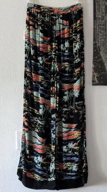 Brand New Blue Lagoon Print Pants - Image 6