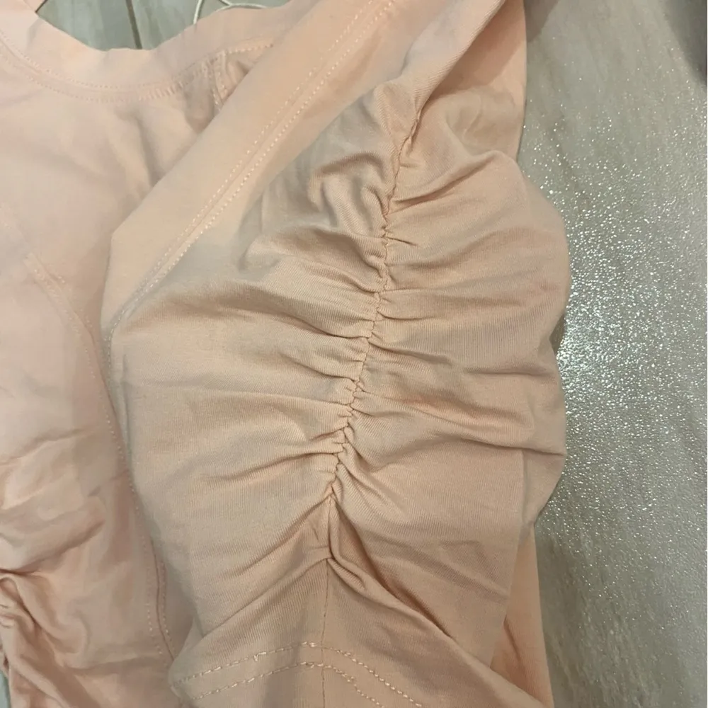 NWT Daily Practice by Anthropologie Fitted Scoop Neck Light Pink Shirt, size XS - Image 13