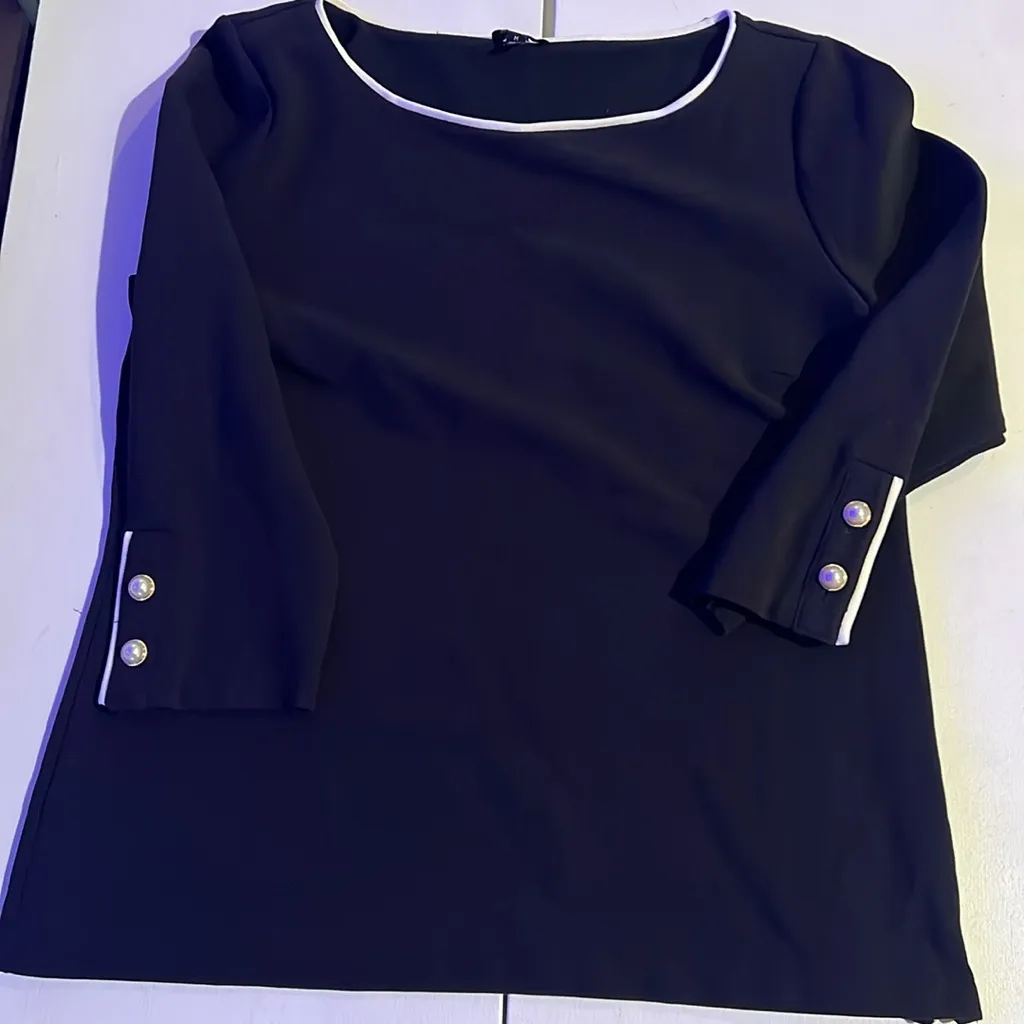 Talbots Elegant Black Women's Top quarter sleeve Pearl button Size M - Image 6