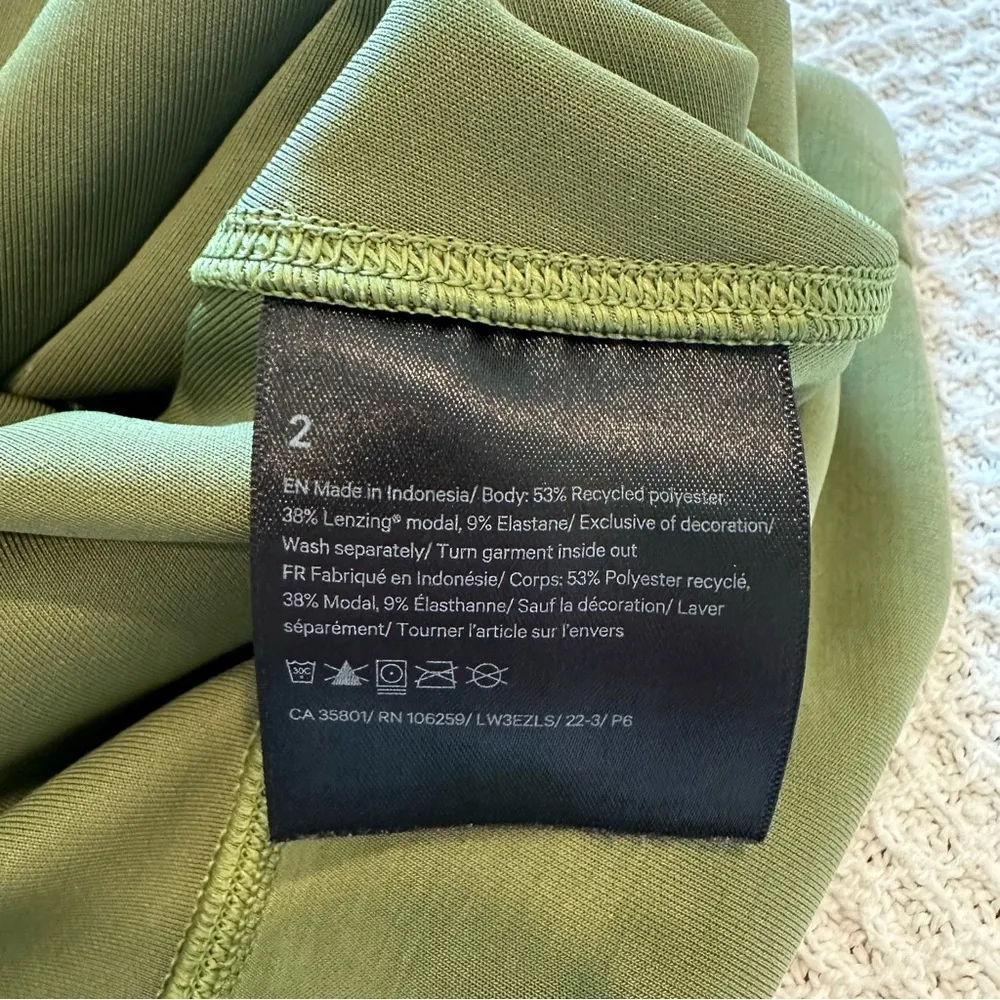 Lululemon  Perfectly Oversized Cropped Crew Softstreme Green size 2 women’s - Image 8
