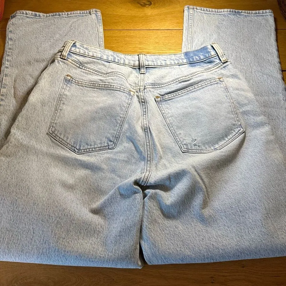 Abercrombie & Fitch 90s relaxed Jean high rise light wash 16L/33 - Image 11