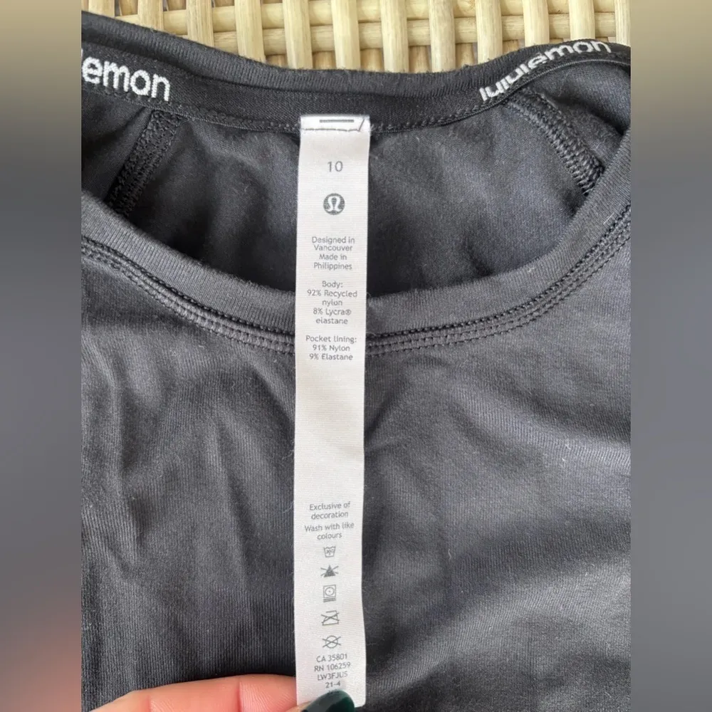 Lululemon It’s Rulu Long Sleeve black Shirt 10 Athleisure streetwear‎ workout - Image 5