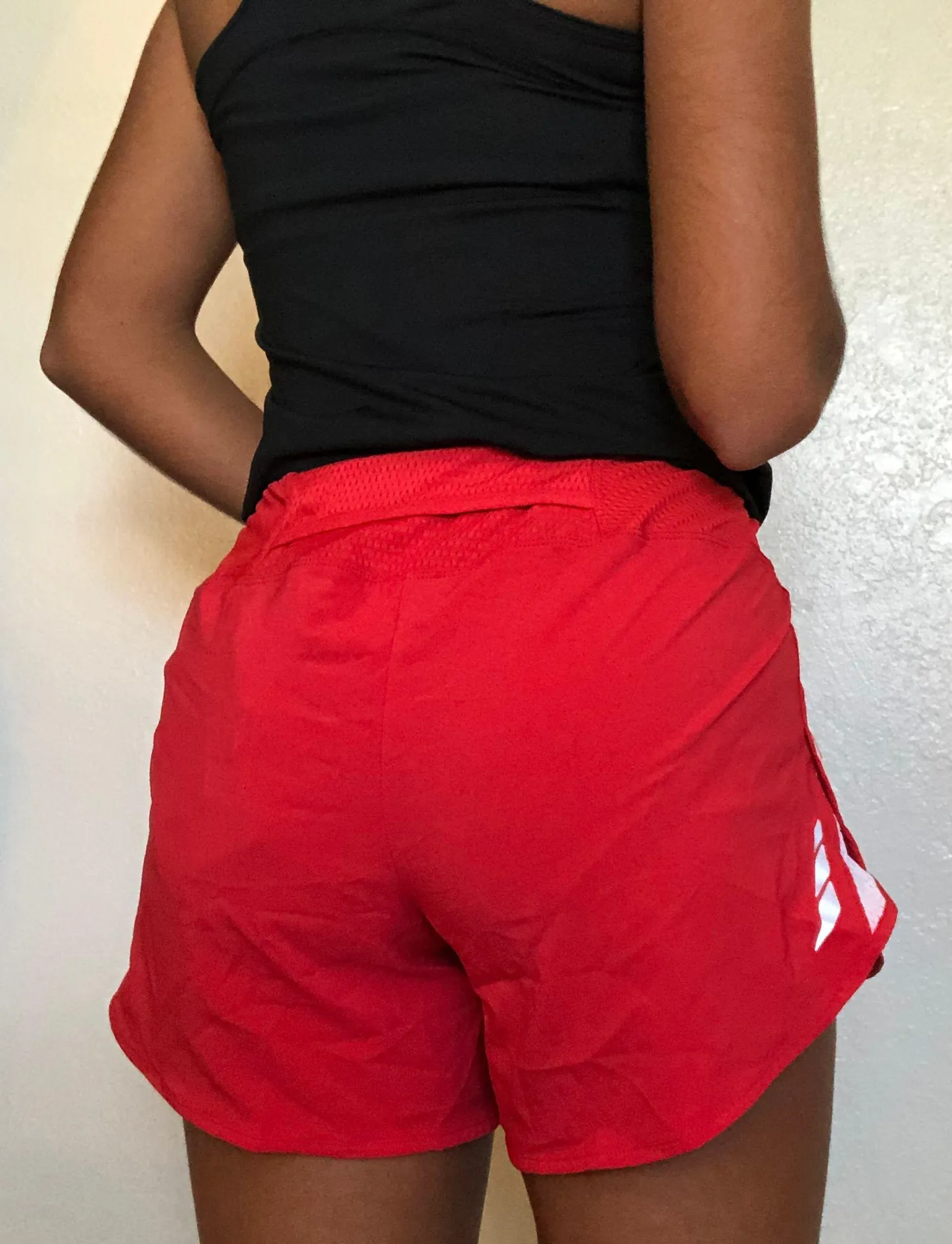 Pearl Izumi NWT Red Shorts - Image 2