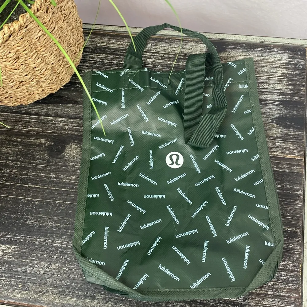 Lululemon Green Small Shopping Tote Bag - Image 3