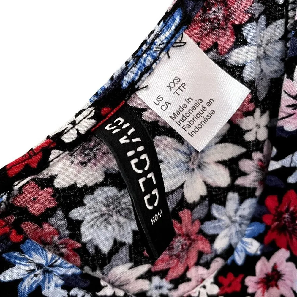 Divided red blue and white floral summer dress spaghetti straps v-neck sundress - Image 4