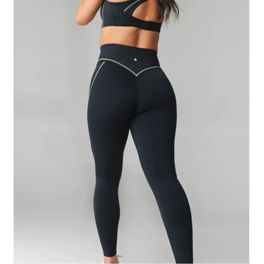 Balance Athletica Vitality Activate Pant Midnight Lime Contrast Leggings Size Large - Image 3