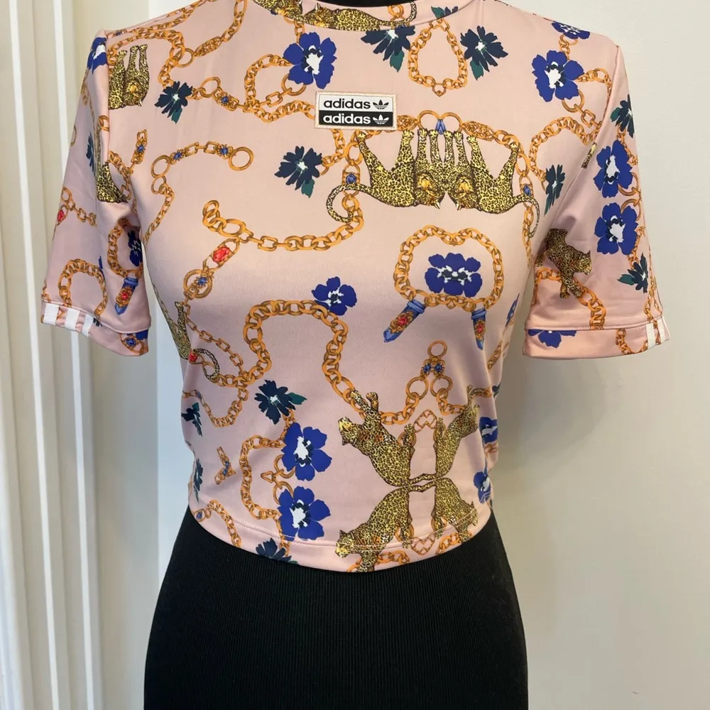 Adidas X HER Studio London Cropped Tee T-Shirt Leopard Print Pink NEW - Image 2