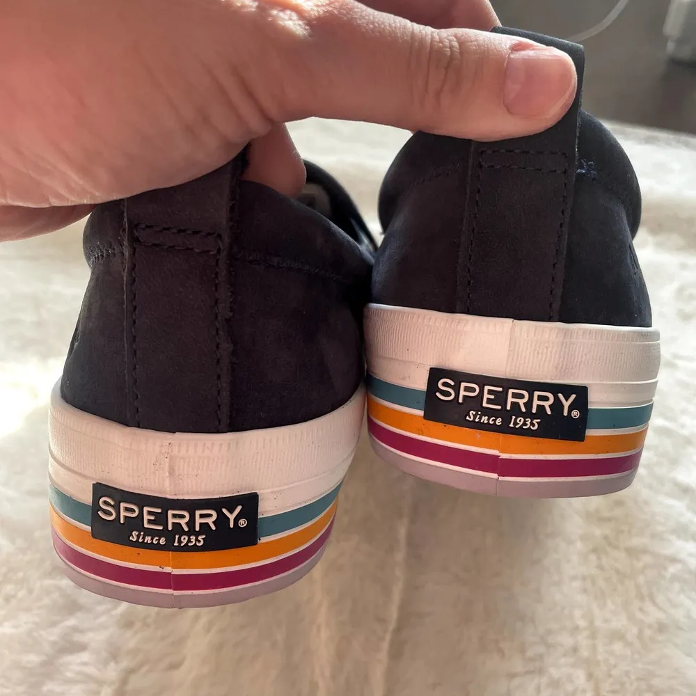 new Sperry Crest Twin Gore Platform Rainbow Stripe Slip On Sneaker size 11 - Image 4