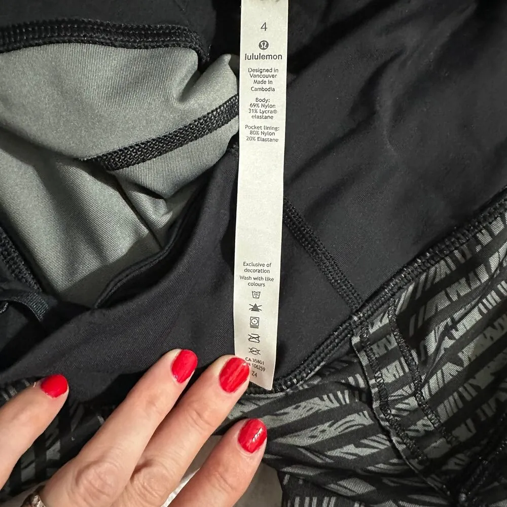 lululemon leggings size 4 - Image 9