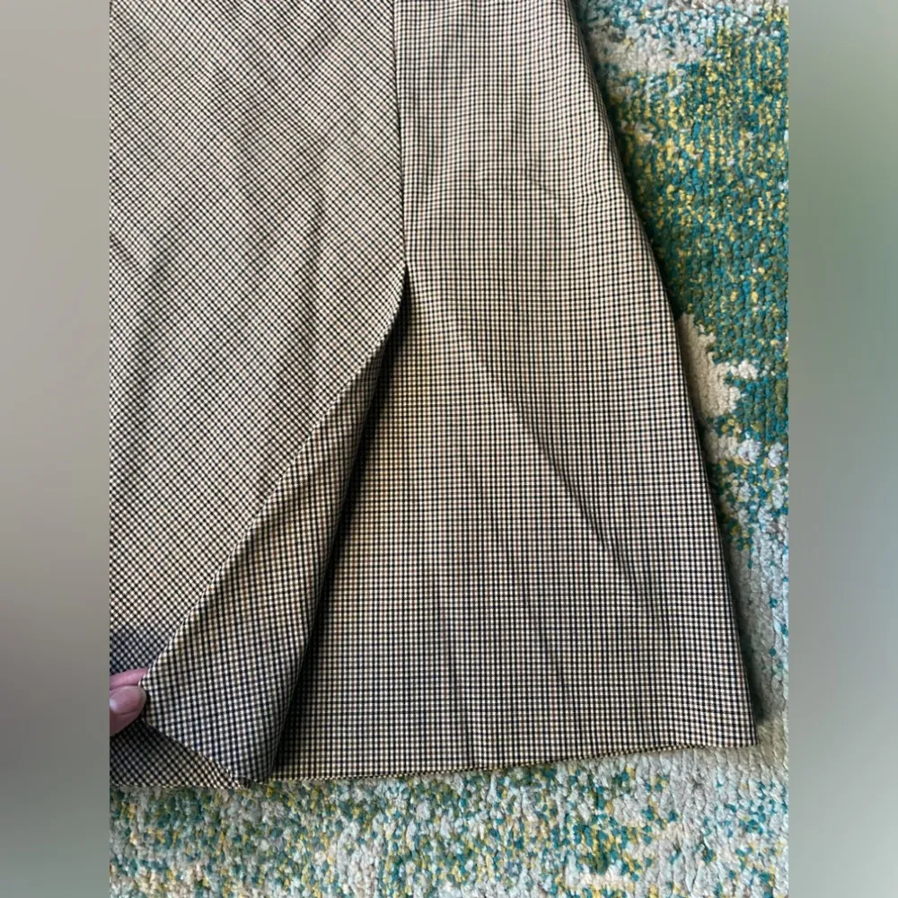 Vintage Trina Turk brown plaid pleated front mini school girl skirt, size 6 - Image 3