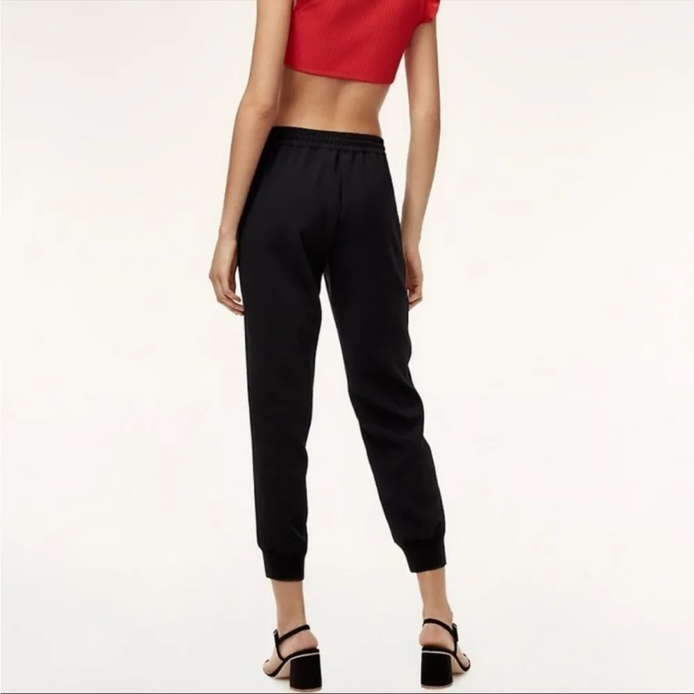 Aritzia Wilfred‎ Buffon Crepe Jogger Pant in Black Size Extra Small - Image 4