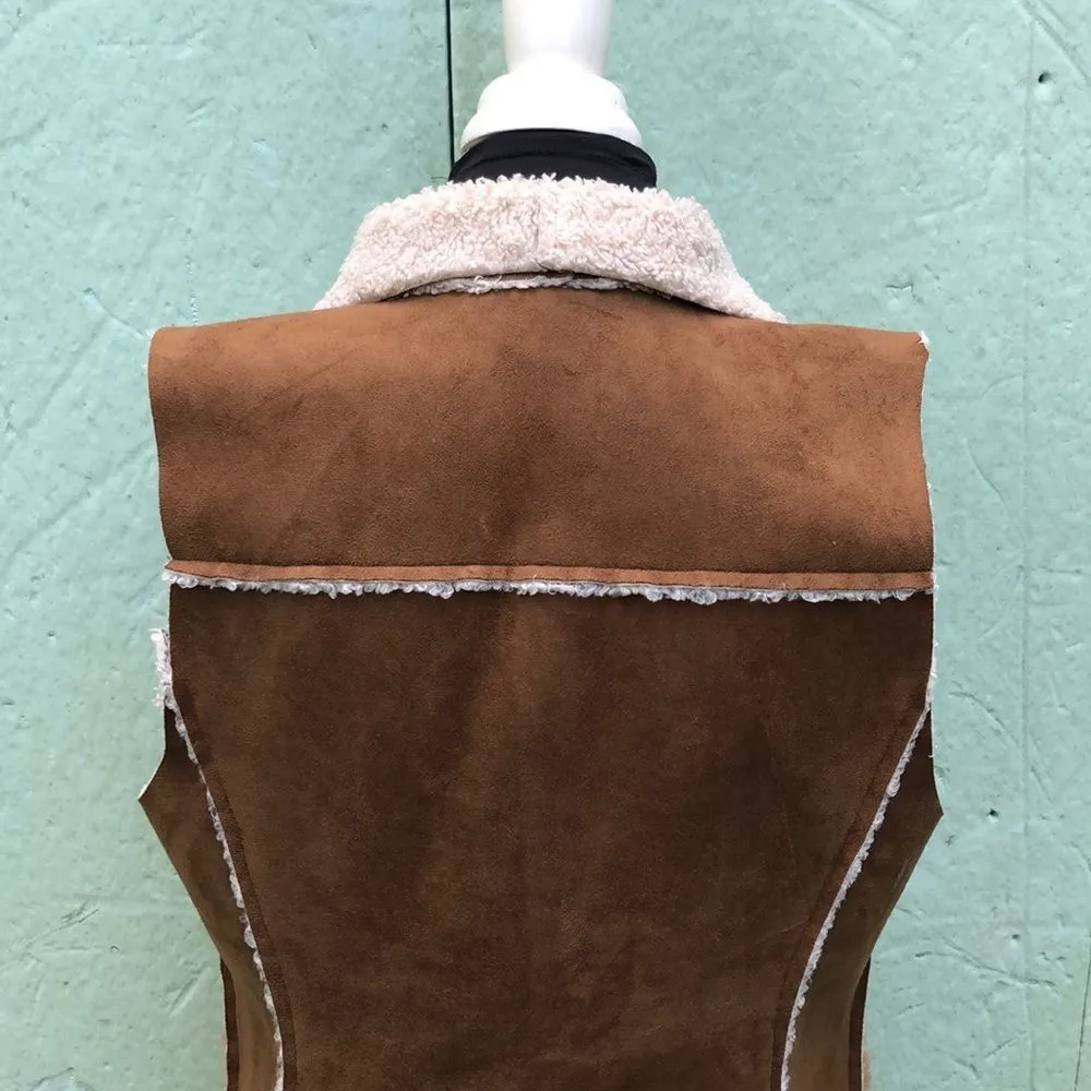 Chico's Faux Suede/Faux Sherpa Open Front Vest 0 XS - Image 9