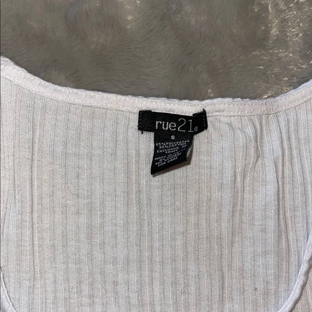 Rue21 White Ribbed Button-Down Top - Image 2