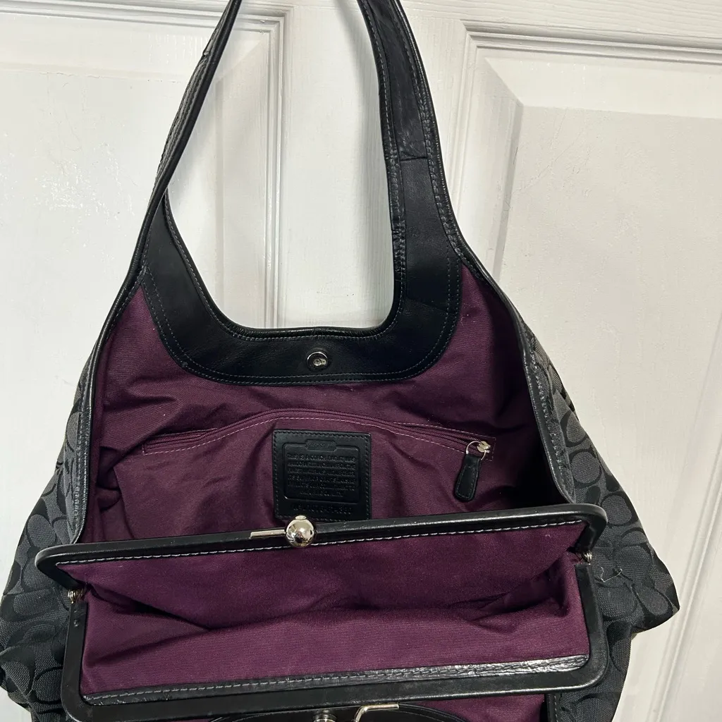Coach Y2K Ergo signature C Black canvas and leather kiss Bag - Image 6