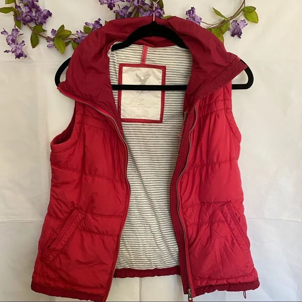 American Eagle puffer vest, - Image 2