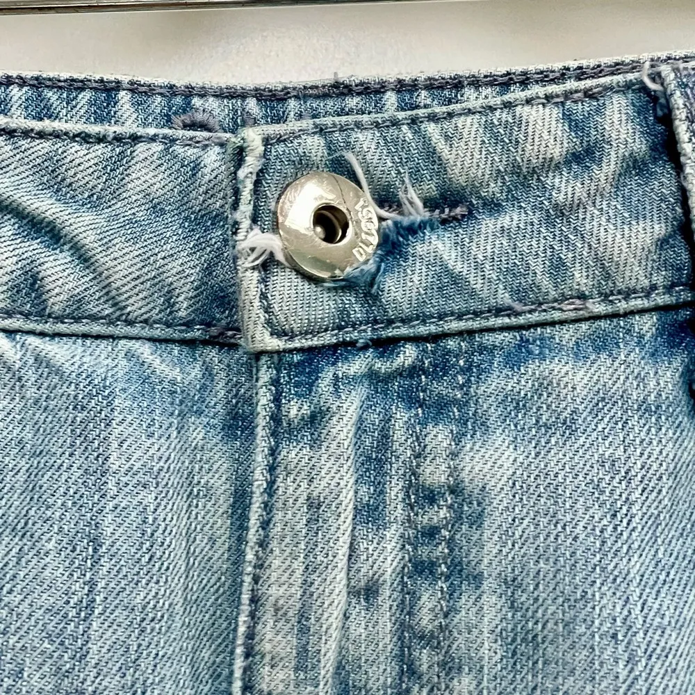 DL1961 Cropped Jeans - Image 3