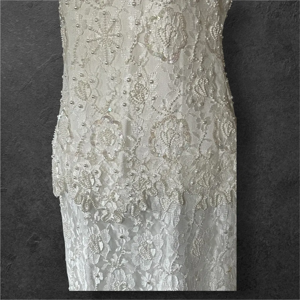 Stunning Scala Floral Pearl Beaded Full Length Scalloped Wedding/Evening Gown.SZ White Size M - Image 6