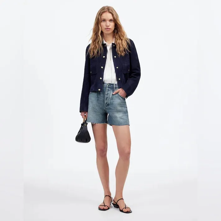 Madewell Pleated Low-Slung Denim Shorts: Airy Edition
Billings Wash Size 25 - Image 2