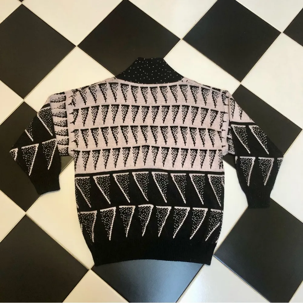 Vintage 80s 90s FaBE Shawl V - Image 16