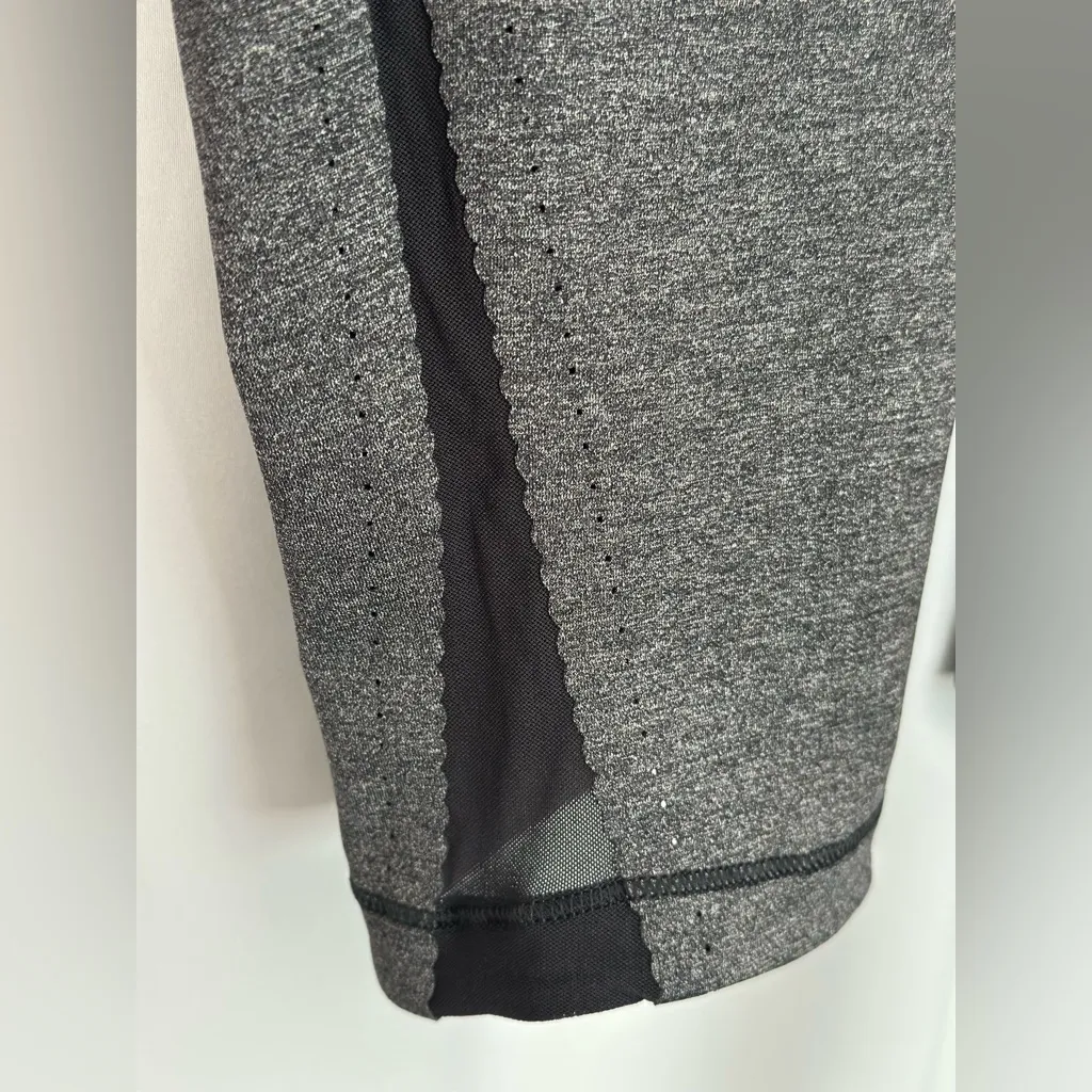 Lululemon Smooth stride Crop (985) - Image 6