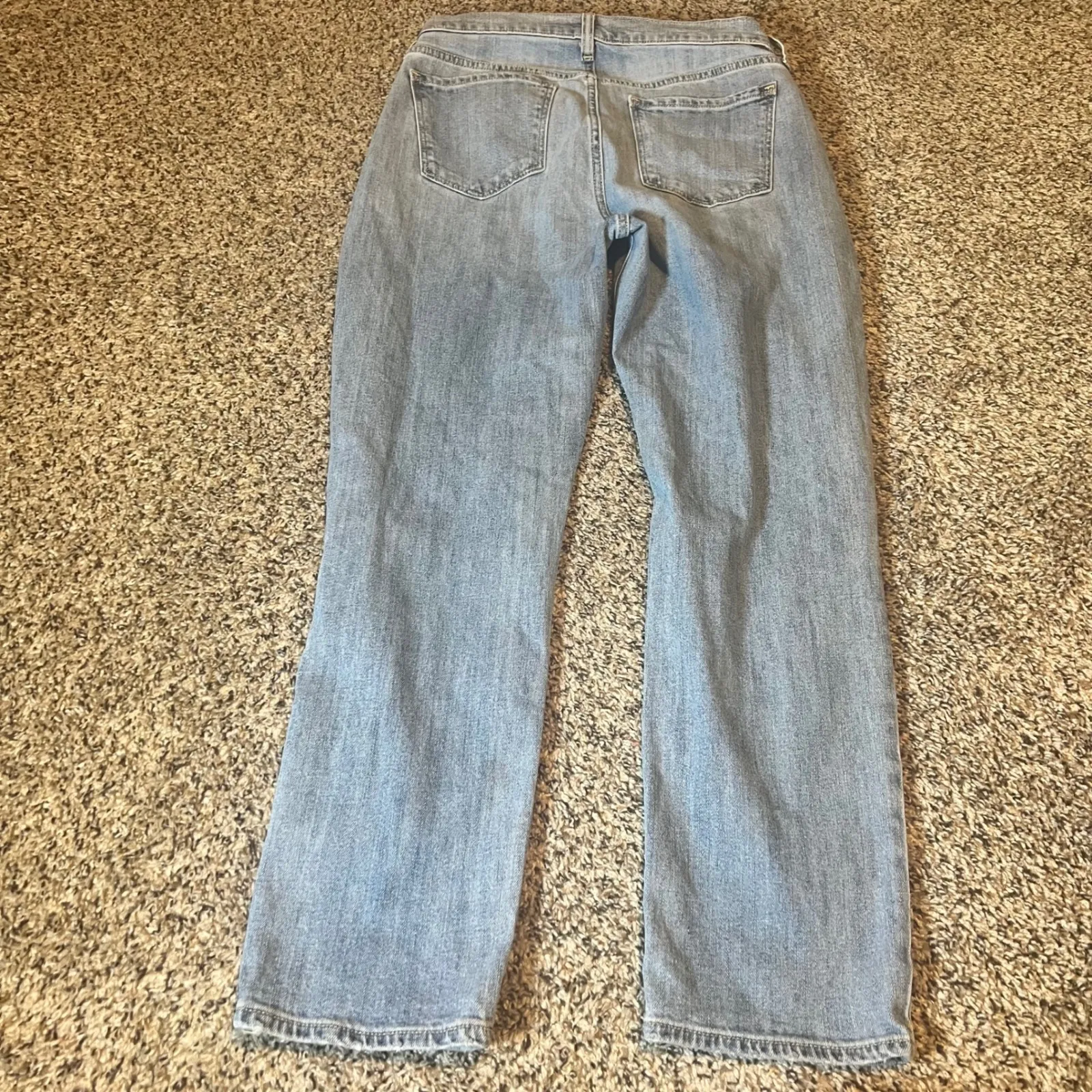 Old Navy Boyfriend Jeans Distressed Light Wash Mid Rise Women Size 10 - Image 7