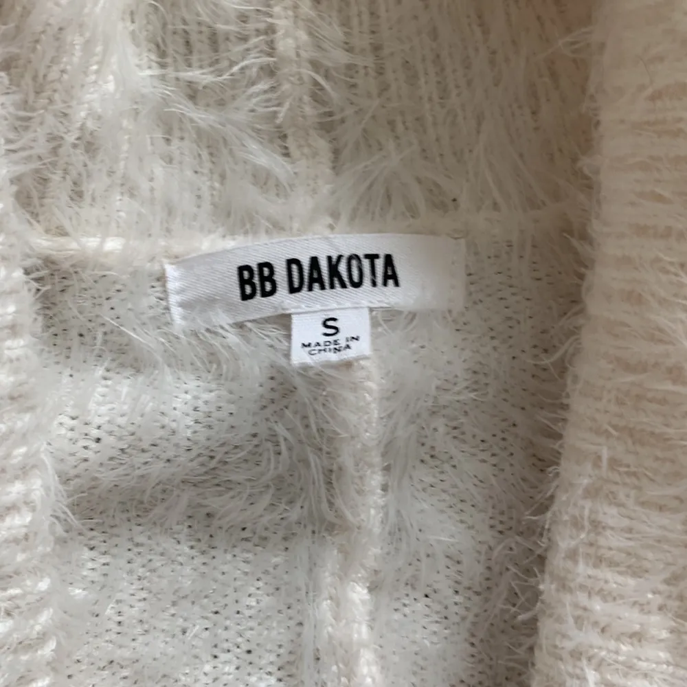 BB Dakota ivory fuzzy jacket - Image 2