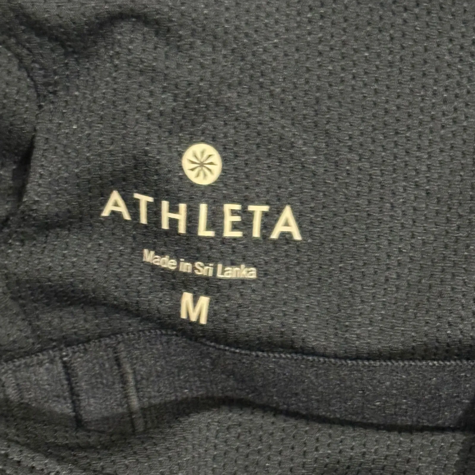 Athleta Optimism Tank Blk M Black Workout Athletic Gym Sports Tank Top NEW - Image 8