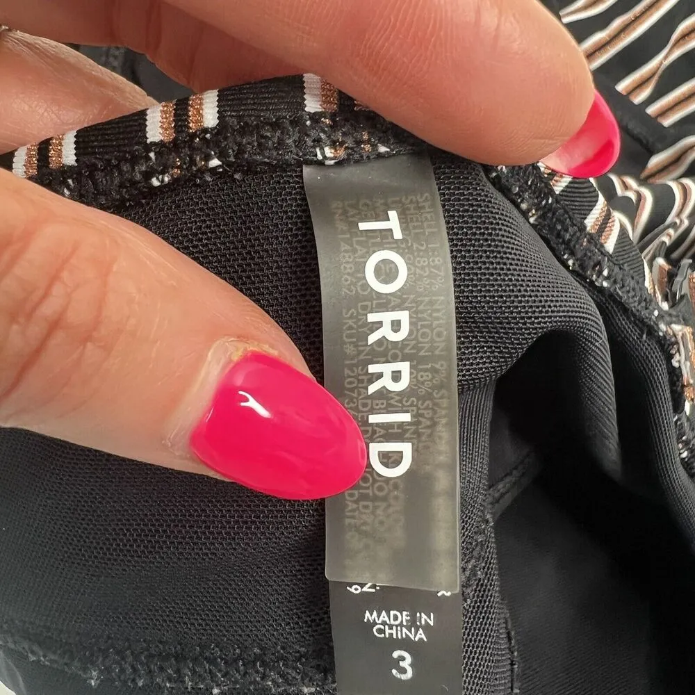 Torrid Plus 3X Bikini Top Multi Metallic Stripe Wireless Flounce Wireless Sexy - Image 11