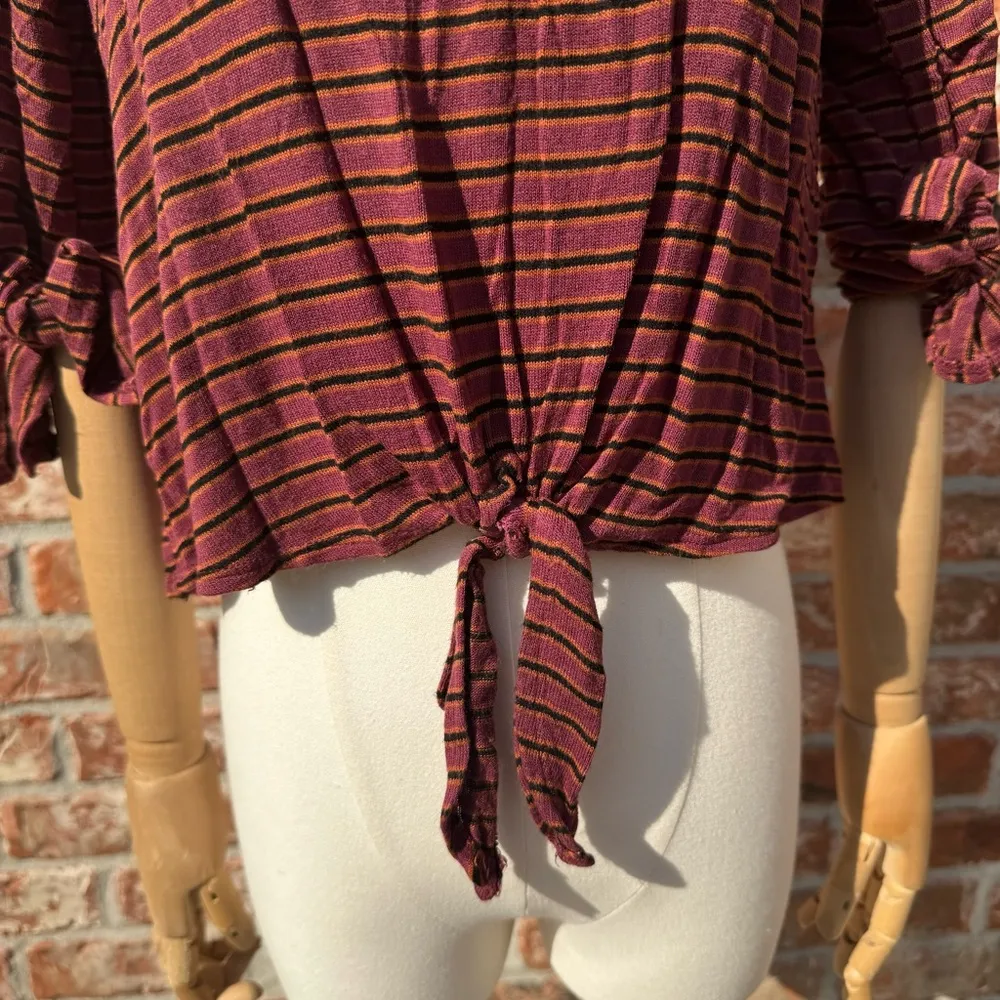 Kirious burgundy striped cropped tee / S / Excellent condition - Image 4