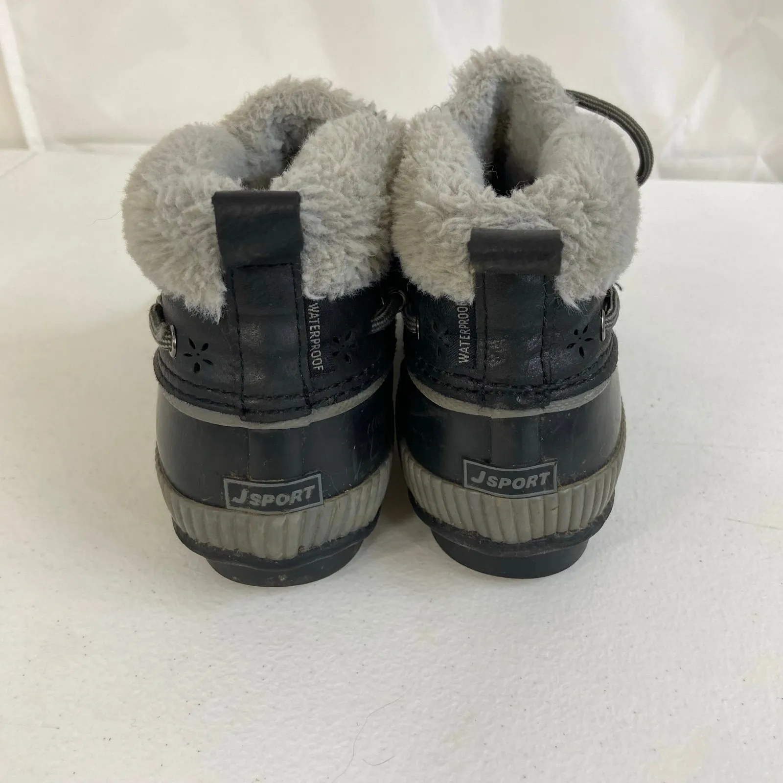 J Sport by Jambu women's gray rubber lace up faux fur lined winter duck boots 6 - Image 3