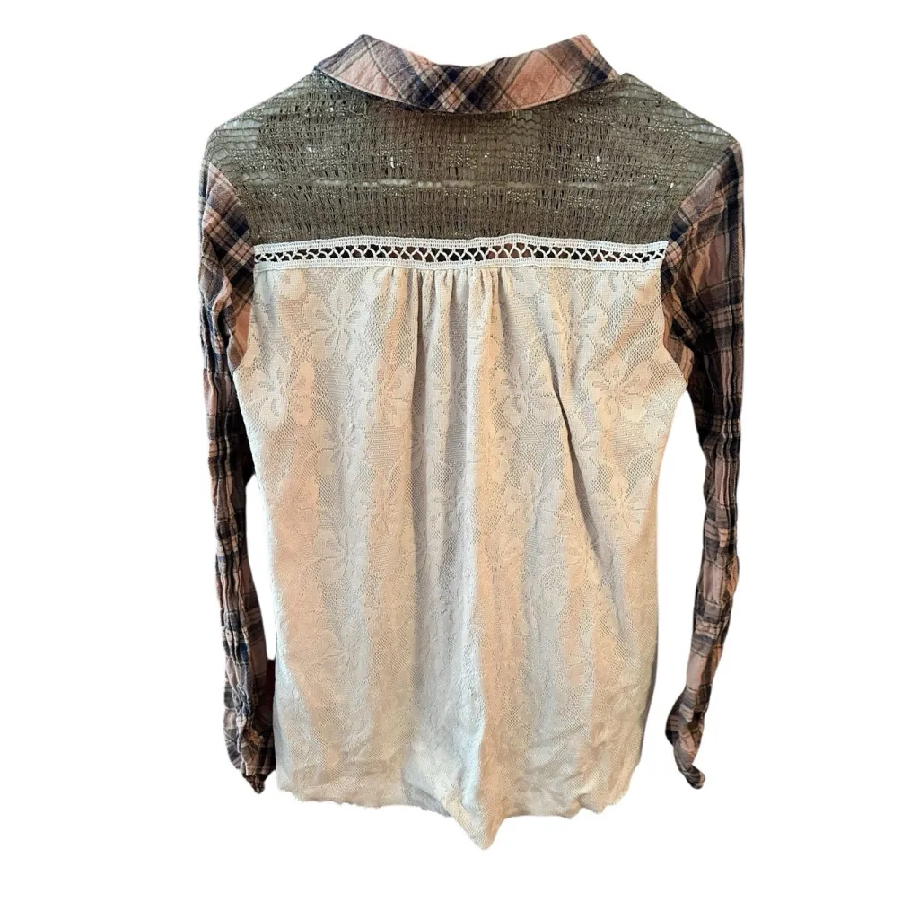 Miss Me (M) Womens Plaid Button Up Shirt Pink Lace Back Cotton - Image 5