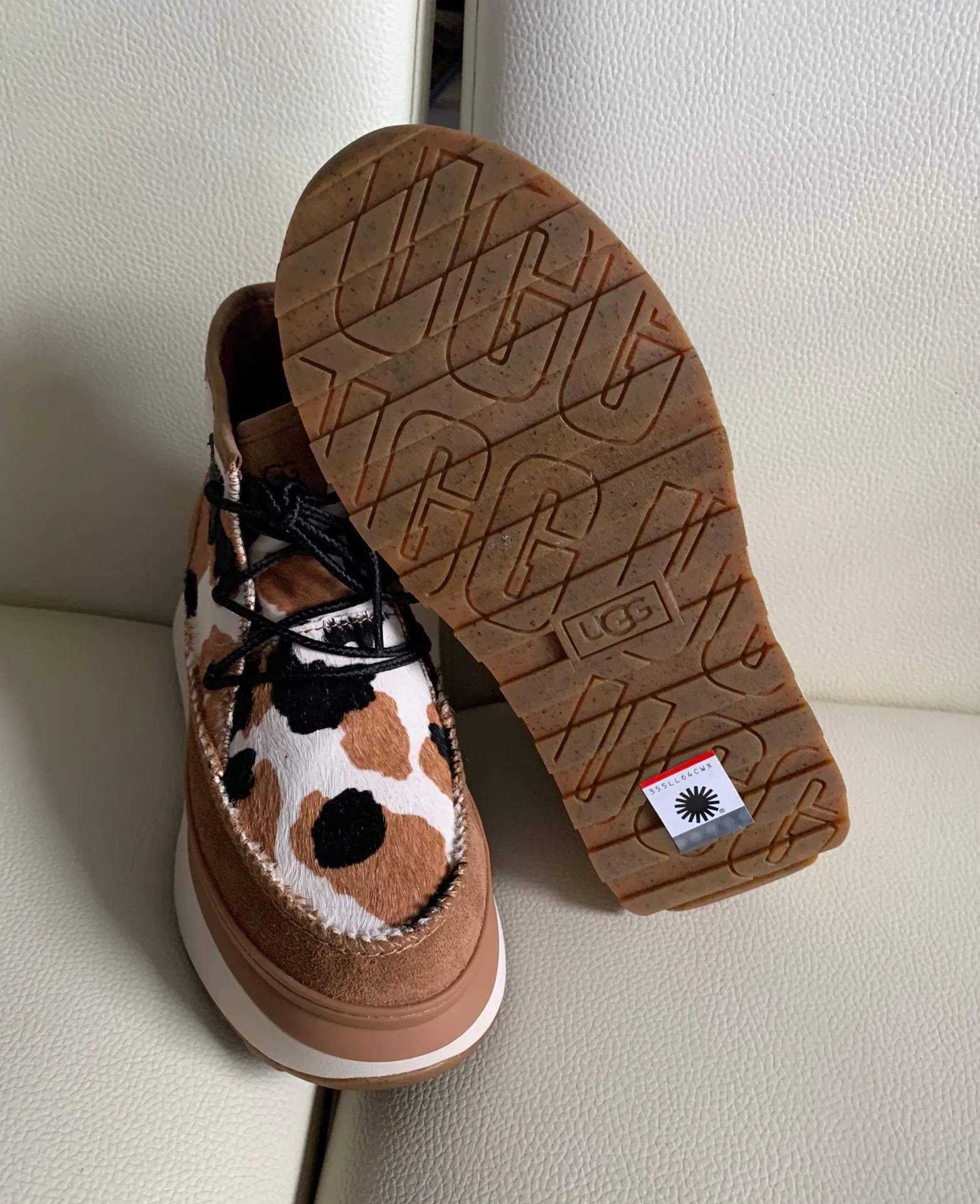 NWOB  Marin Bootie Cow Print Womens Platform - Lace-ups - Image 13