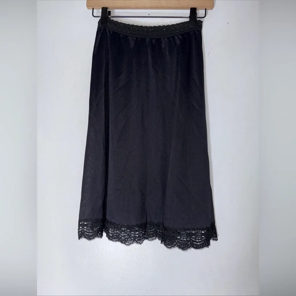 Vintage Olga Black‎ Nylon Slip Skirt Lace Trim Knee Length Small Black - Image 2