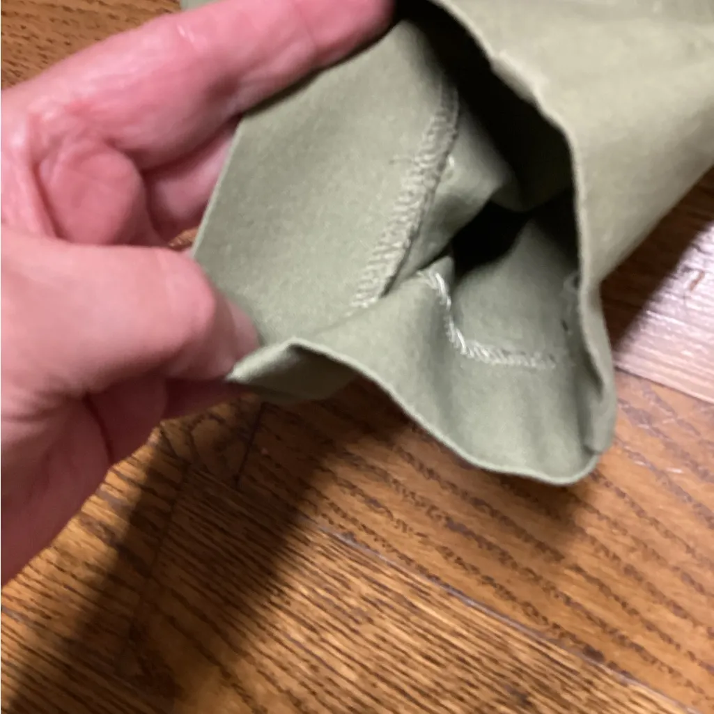 A new day flat front pants. Light Olive Green. Size 8 - Image 7