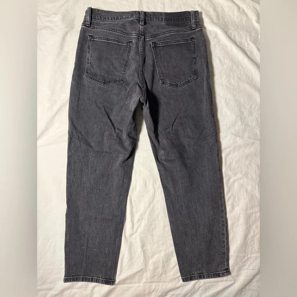 Abercrombie & Fitch High Rise Mom Black Denim Jeans 4 / 27 Short - Image 6