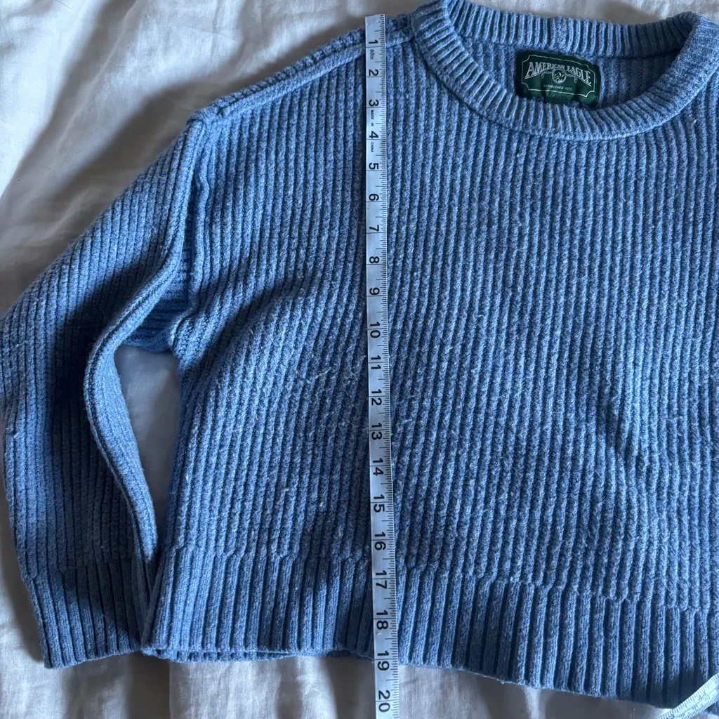 grey blue women’s cropped boxy crewneck knit sweater size large - Image 7