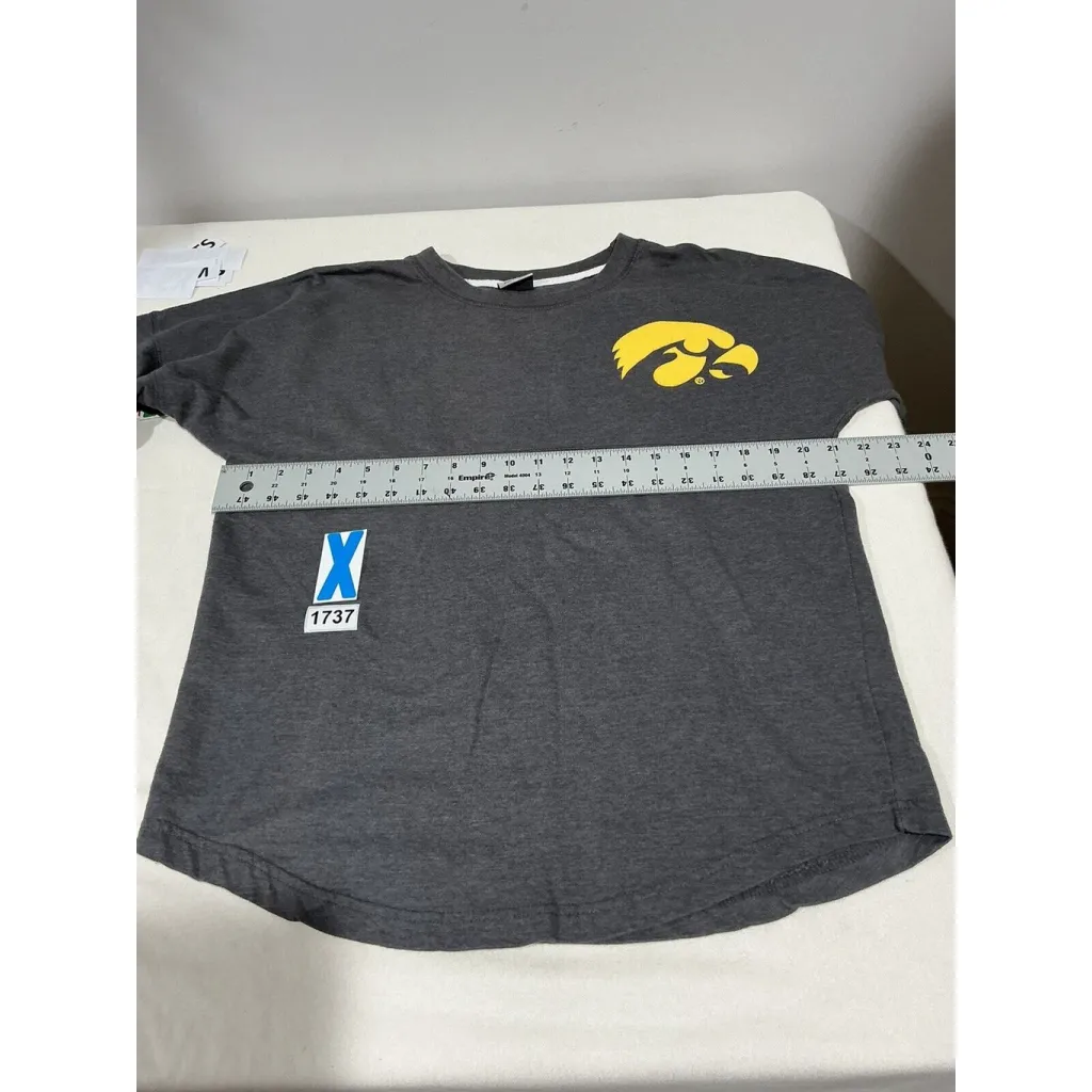 Womans Mv Sport Iowa Hawkeyes Gray Long Sleeve T Shirt Medium - Image 5