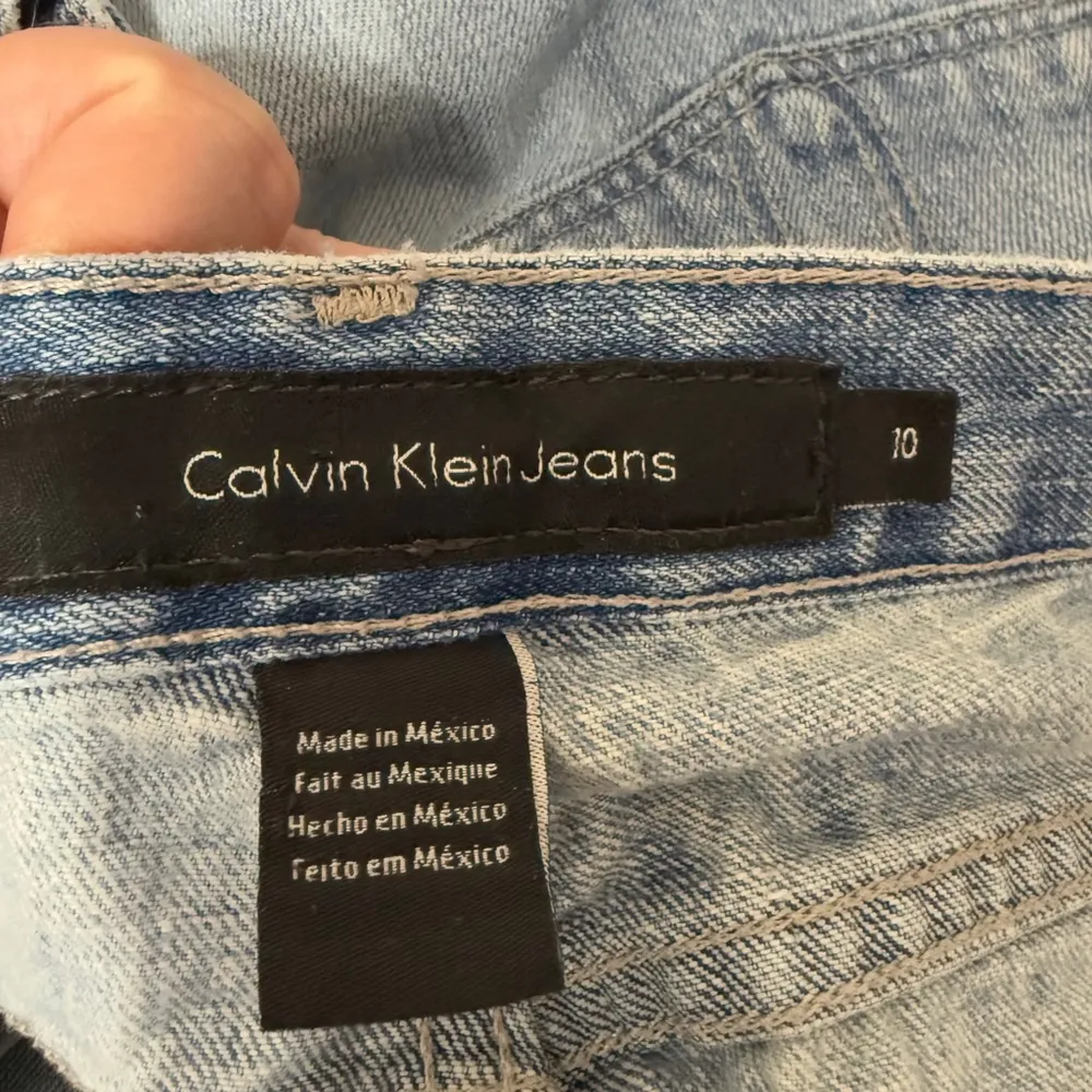 Calvin Klein Denim Shorts, Size 10, Light Blue - Image 5