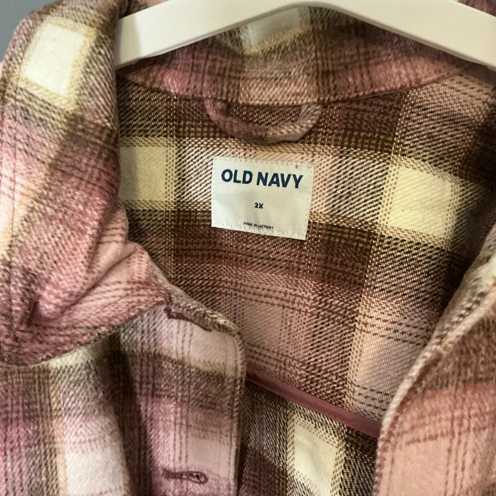 Old Navy Plaid Soft-Brushed Utility Shacket
for Women - Image 5