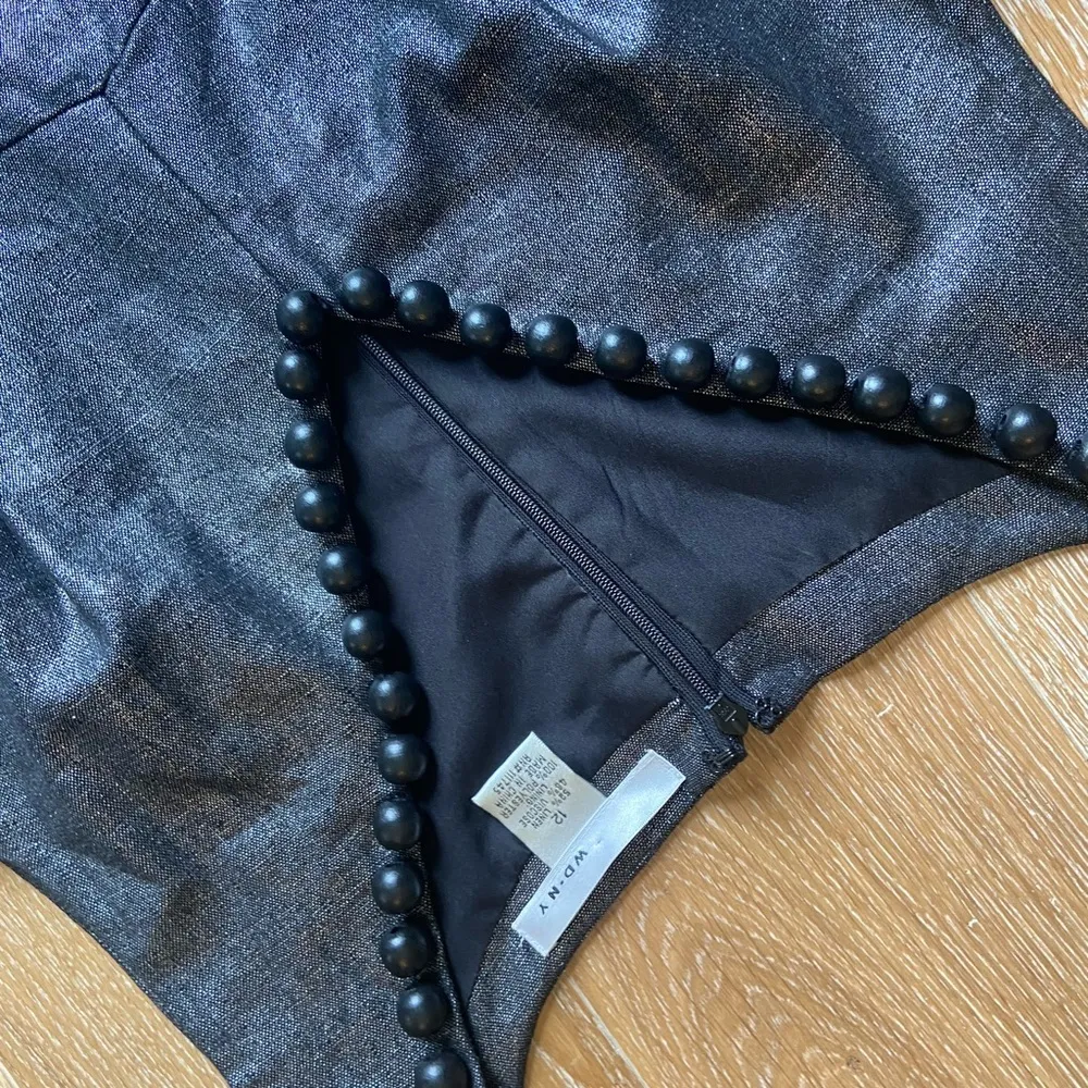 WDNY Dress Sz 12 Black Linen Blend Beaded Metallic Sheath Knee Length Sleeveless - Image 10