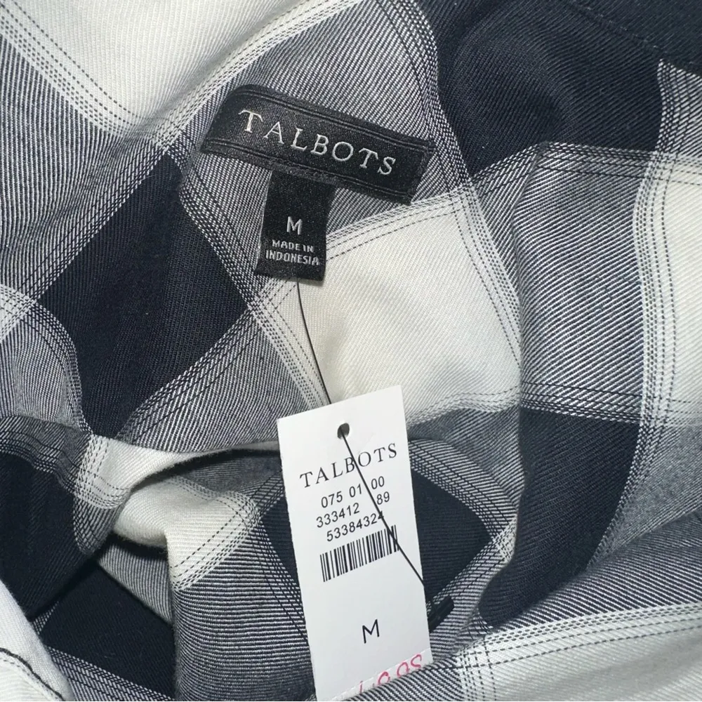 black & white buffalo plaid 100% cotton button down shirt Medium NWT - Image 3