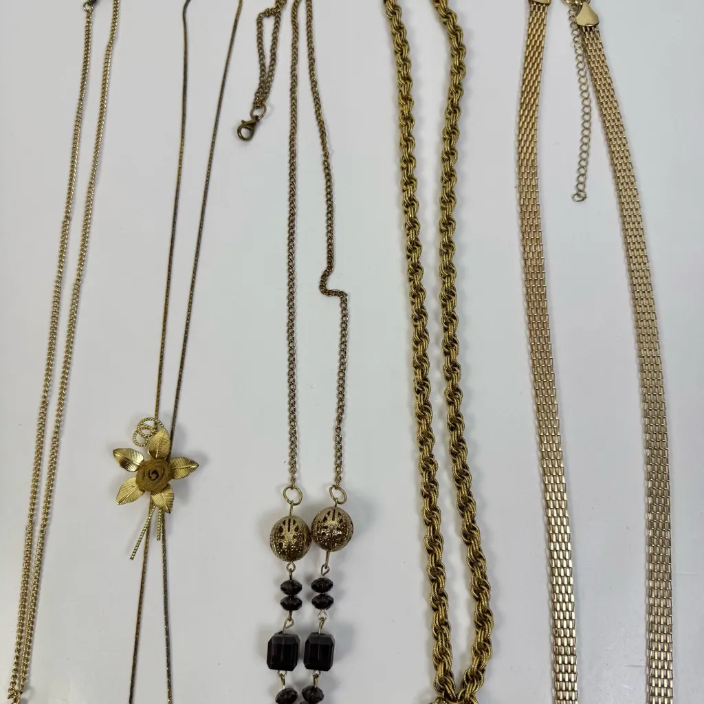 Gold Tone Lot Set of 5 Costume Jewelry Necklaces Bundle - Image 3