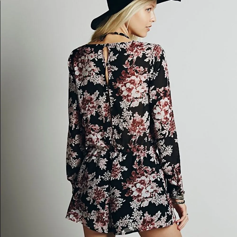 ✨HP✨Free People Womens Float Away Romper✨ - Image 5