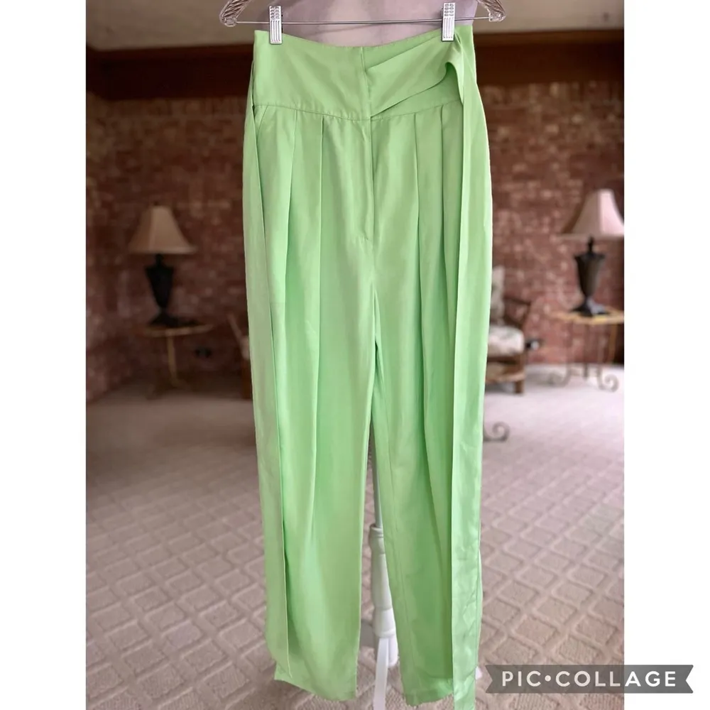 L’Academie Revolve Frostline Nile Lime Green Pants NWT XS - Image 12
