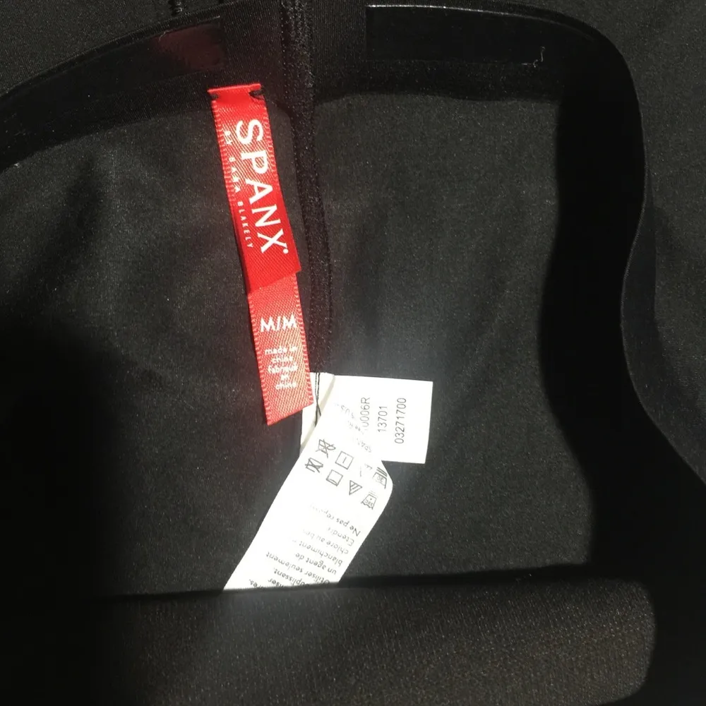 SPANX High Waisted Black Mid Thigh Short - Image 6