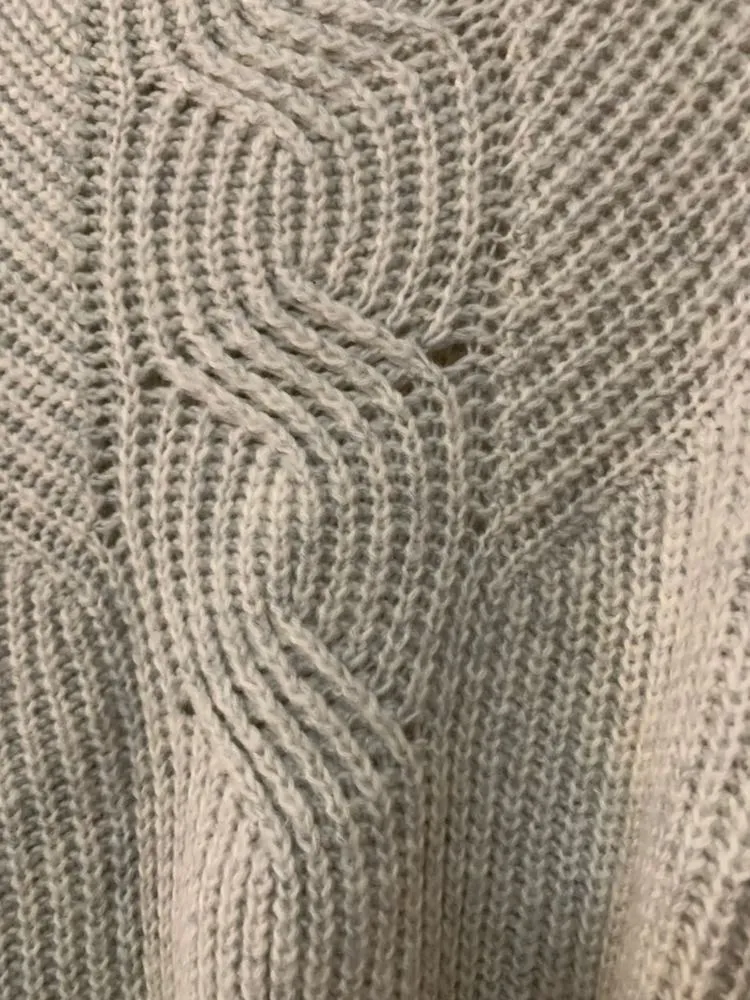 Maurice's A Whiteish Gray Sweater - Image 5