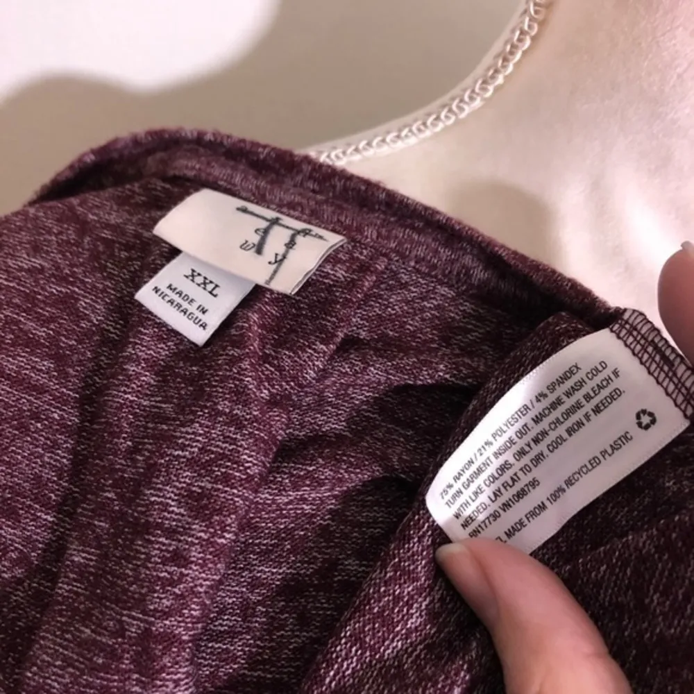 NWOT Marled Soft Burgundy Maroon Wine Loose Top - Image 5